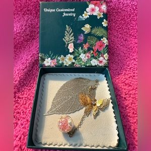 Bookmark 📖 with Butterfly 🦋 and flower 🌸